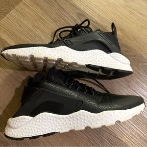 Women’s Size 6.5 - Nike Air Huarache Run Ultra Premium Black Leather